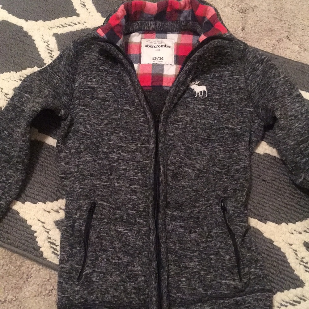Abercrombie boys zip up. Super nice